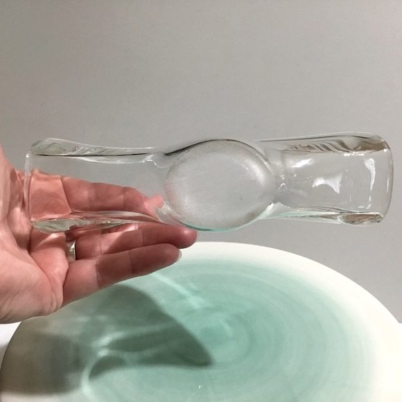 Vintage handblown clear crystal art glass napkin holder - Picture 6 of 6